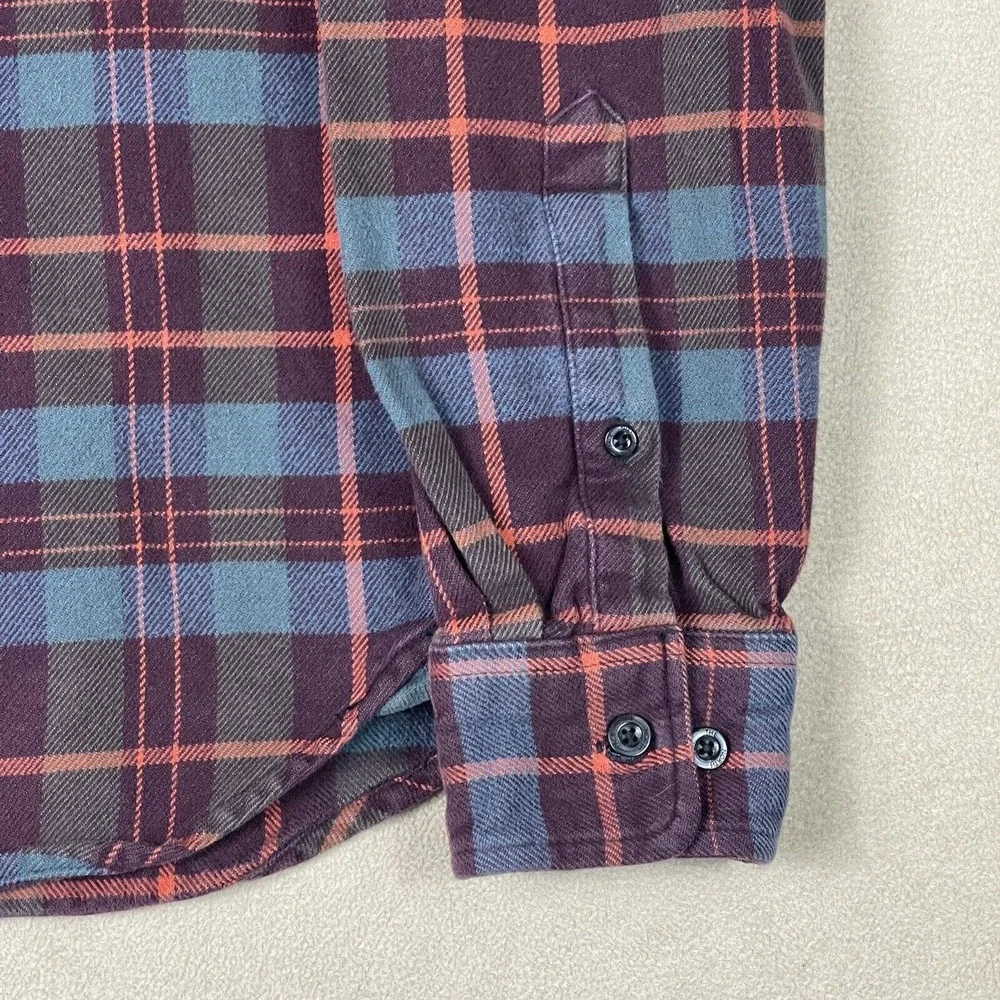 The North Face Shirt Men Small Red Blue Plaid Long Sleeve Button Up Hiking Adult